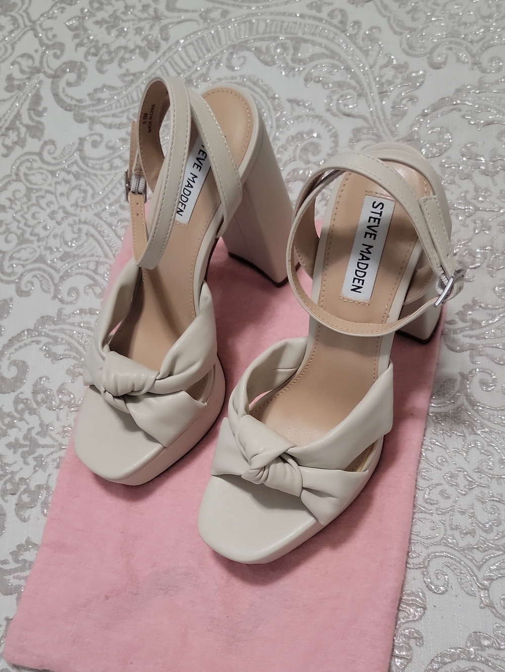 Steve Madden Cream Knotted Block Heel Sandals